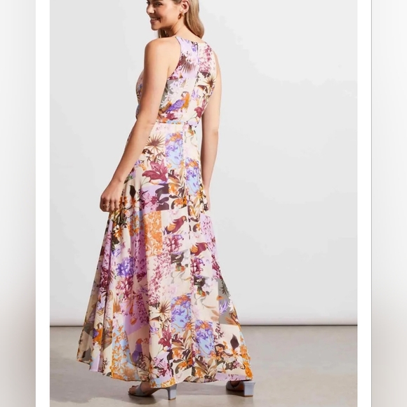 Tribal Maxi Dress - Picture 3 of 3